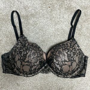 Victoria’s Secret Very Sexy Push-up Bra